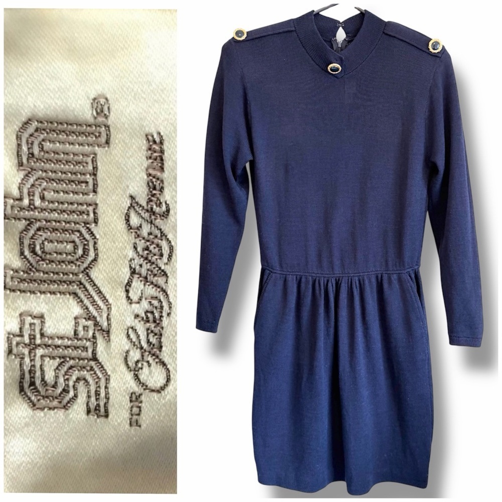 St. John Vintage knit long sleeve dress, navy blue size 6 (Small)